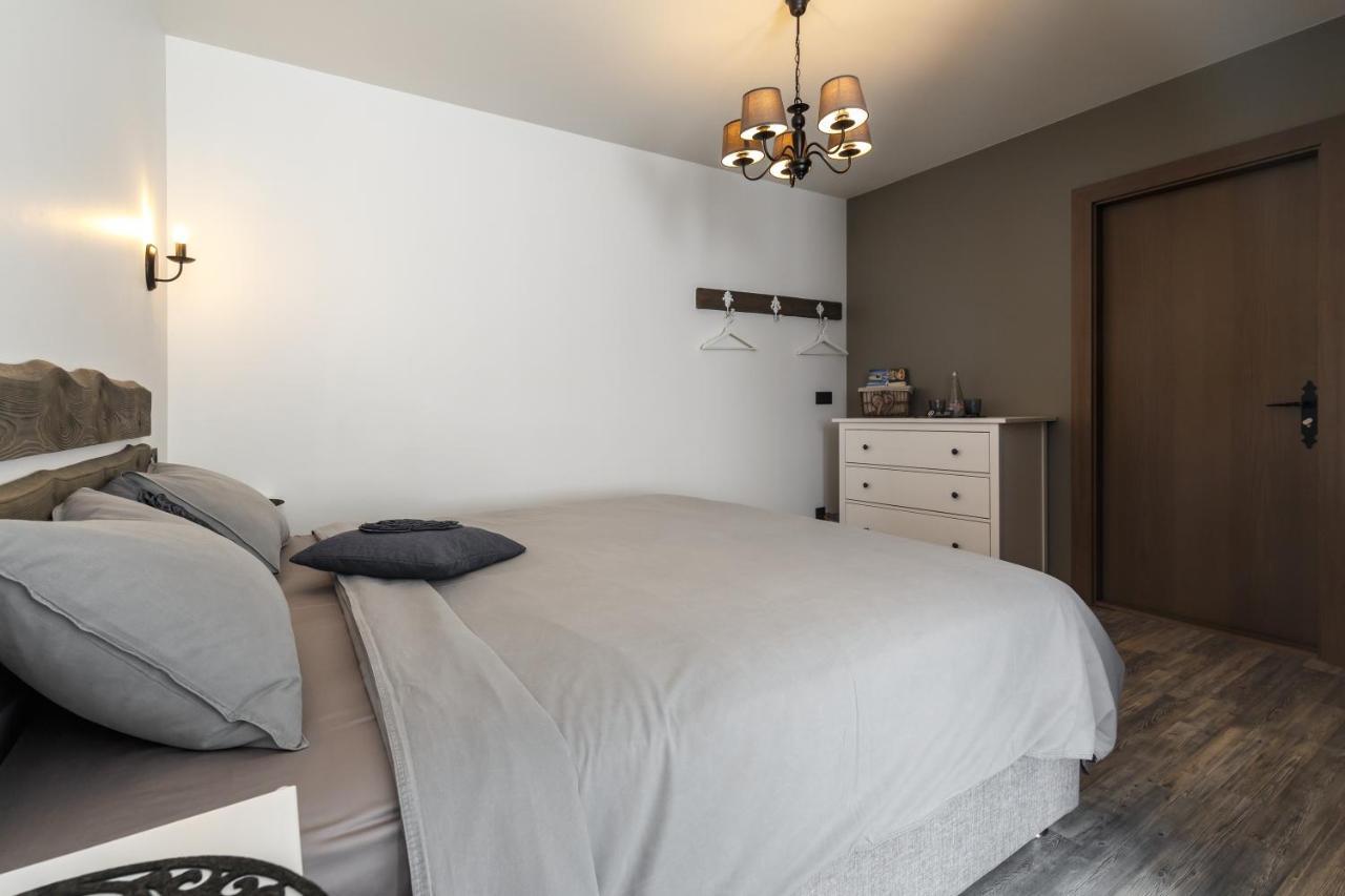 Plavas Hotell Ainaži Exteriör bild